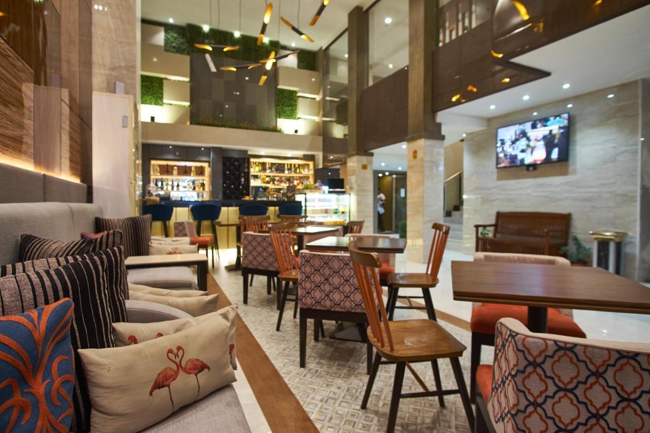 J7 Hotel Iloilo City Exterior foto