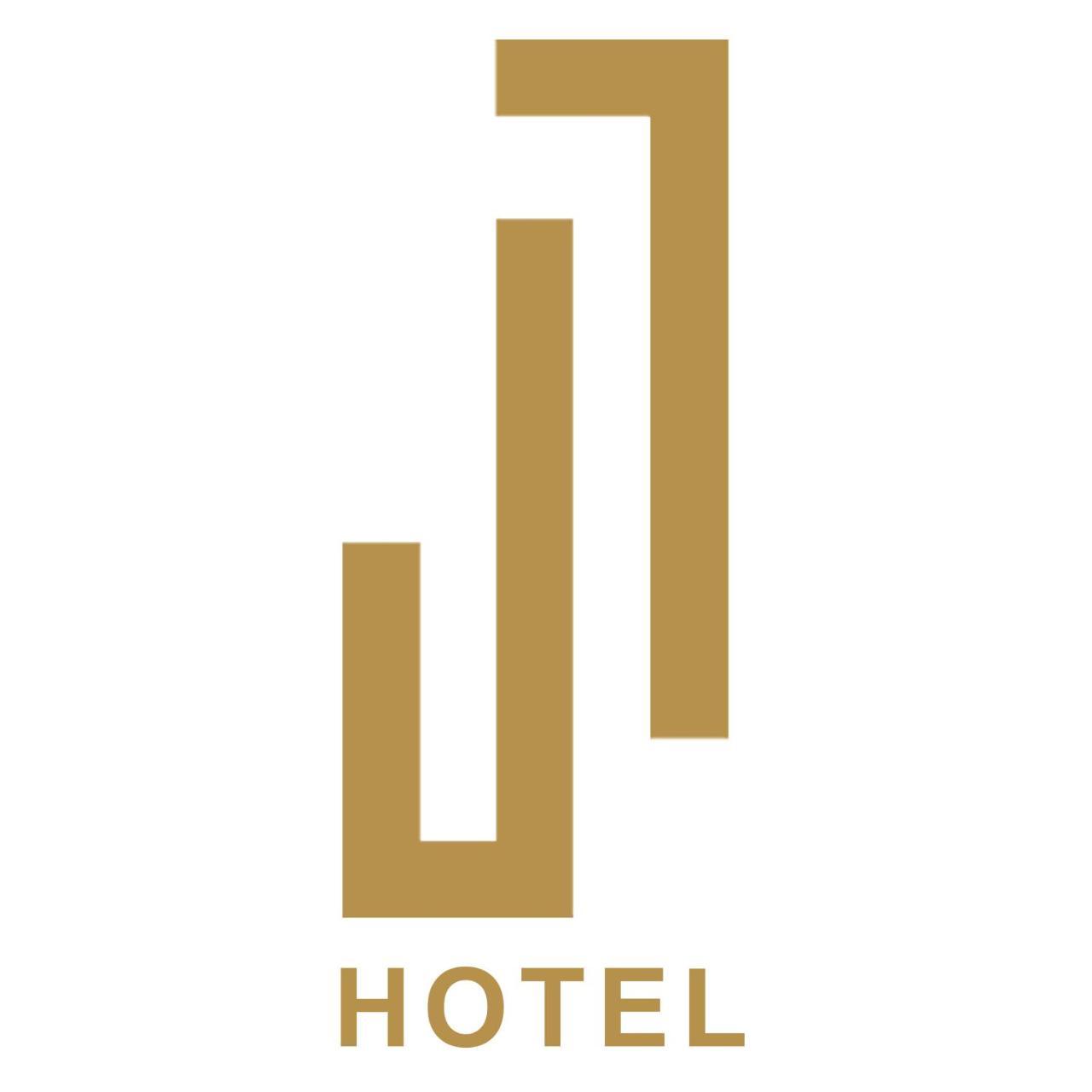 J7 Hotel Iloilo City Exterior foto